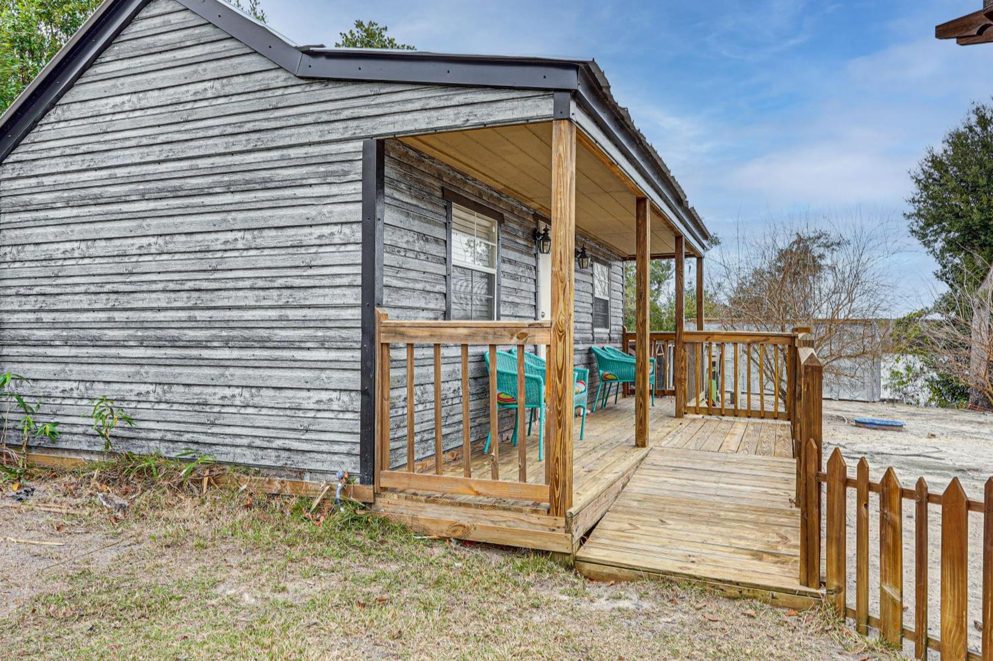 Lakefront Panama City Studio With Hot Tub Access Esterno foto